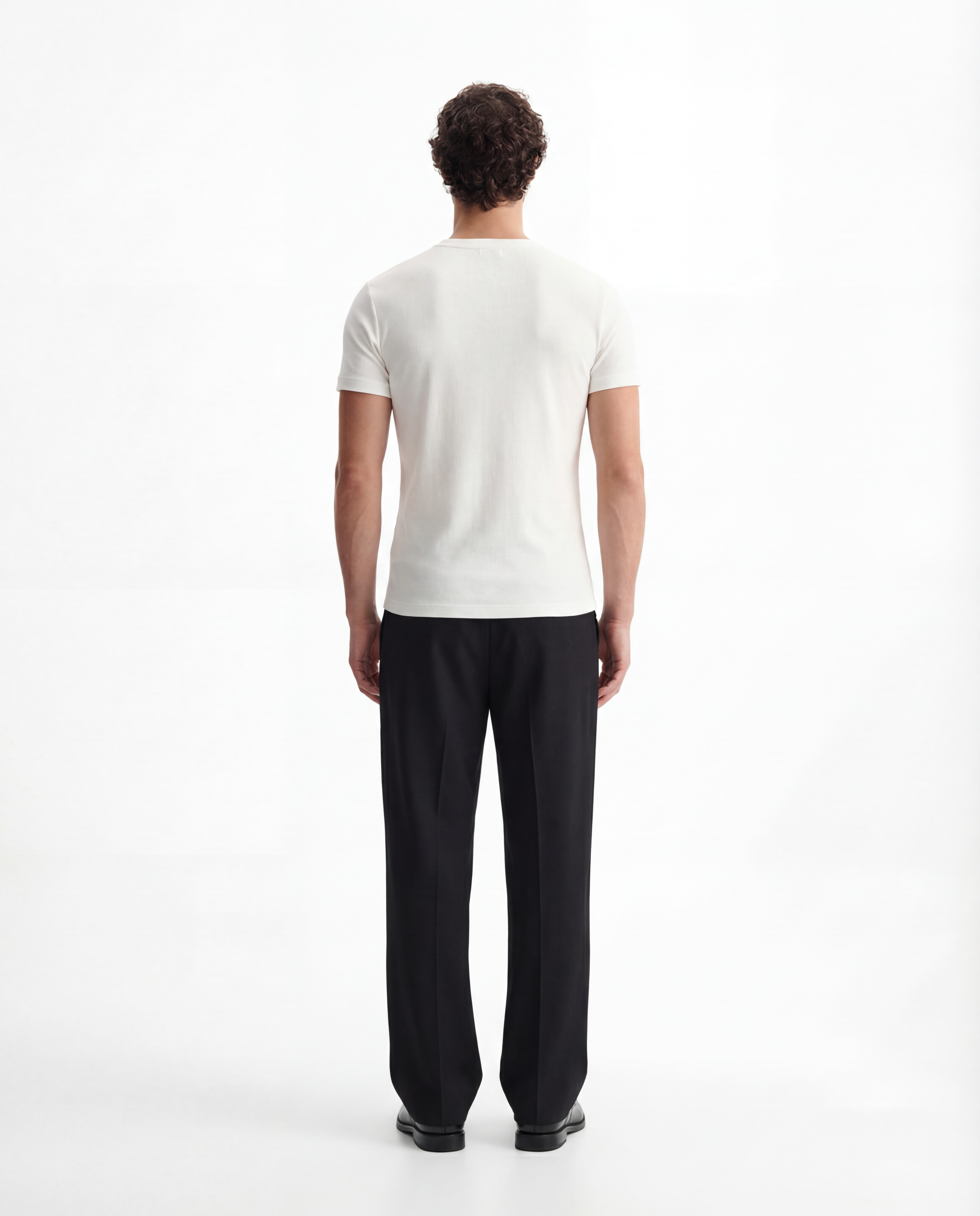 TAILORED PLEATED TROUSERS – BLACK